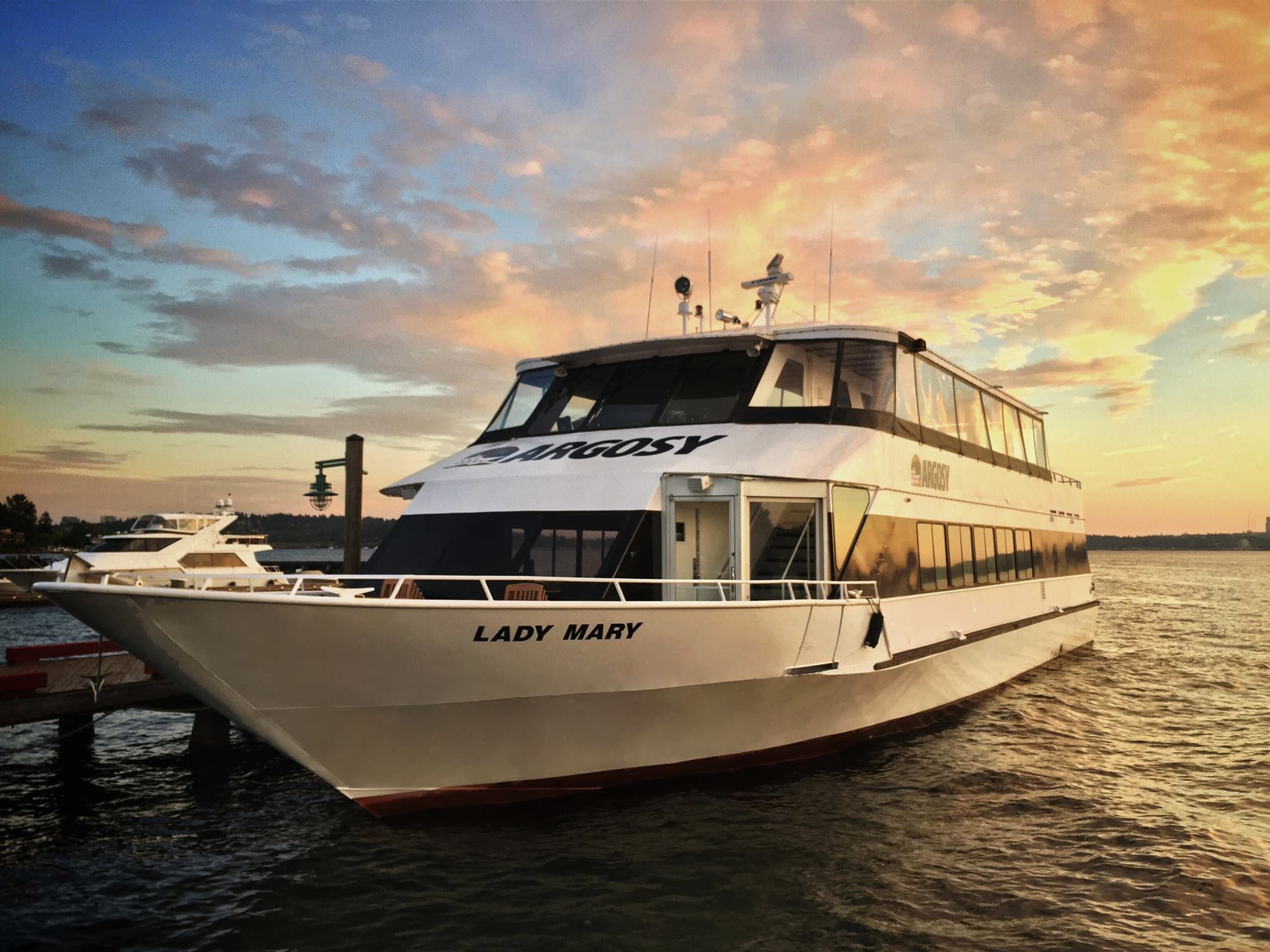 Lady Mary cruise boat in Seattle