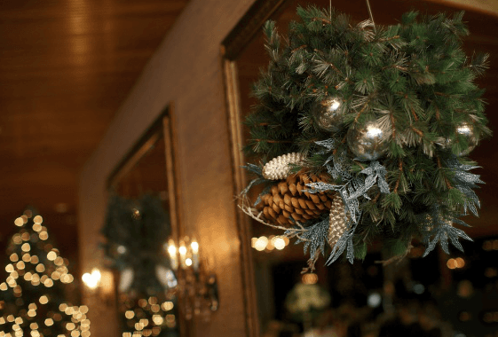 Holiday Decorations For A Meeting In Seattle