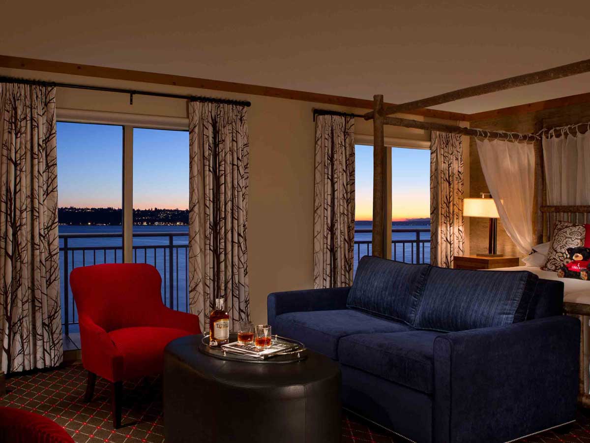 Waterside Jr Suite Horz