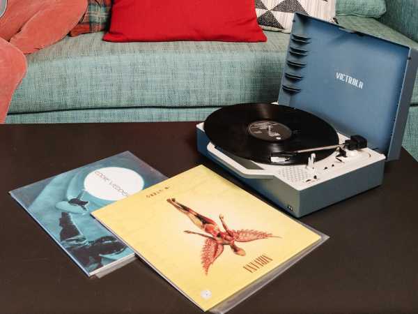 Victrola Record player